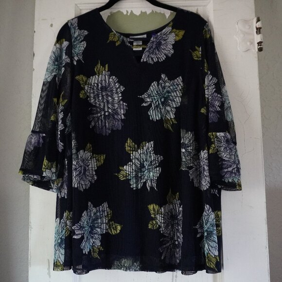 Cathrines Floral Mesh Top 1Xwp - Picture 1 of 9